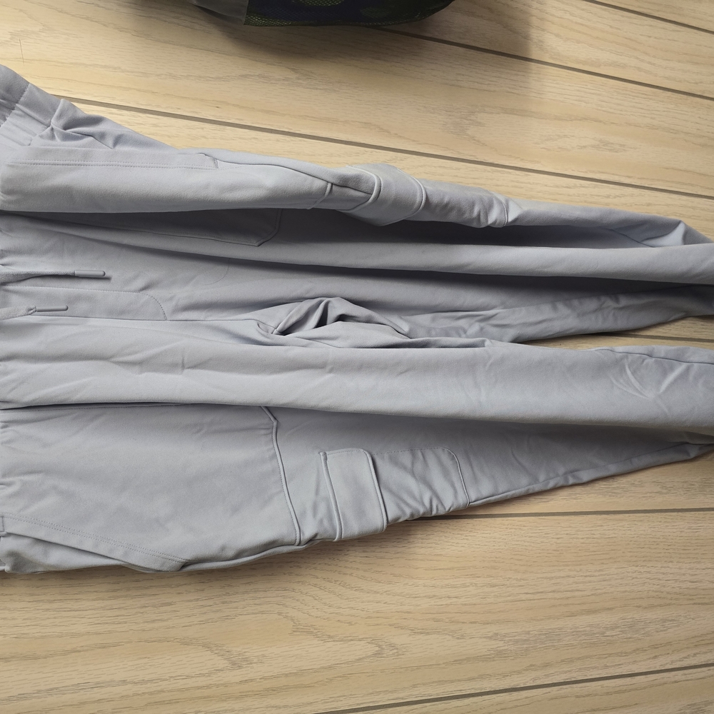 Men's Gray Pants